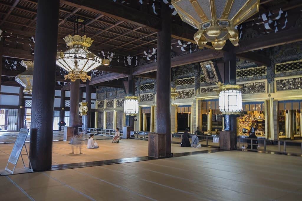 Amida Hall, Nishi Hongwanji – interior, 27 May 2019, by Davide Mauro.